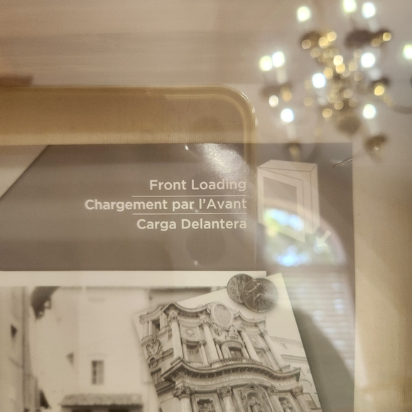 Studio Decor - Picture 2 of 4